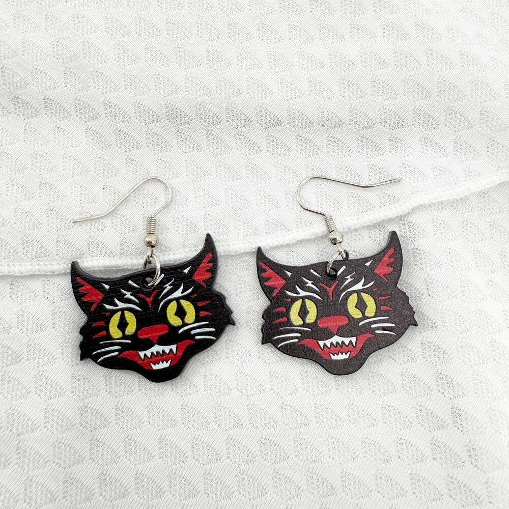 Spooky Black Cat Earrings, Witchy Jewelry, Black Cat Earrings, Witchy Earrings